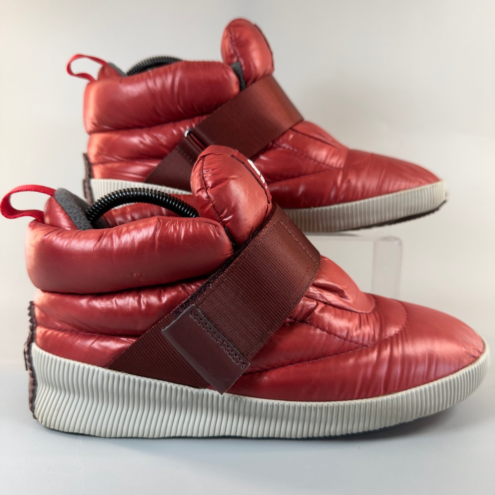 Sorel Out N About Puffy Womens 8 Waterproof Sneaker Boot Slip On Strap Red Shoes